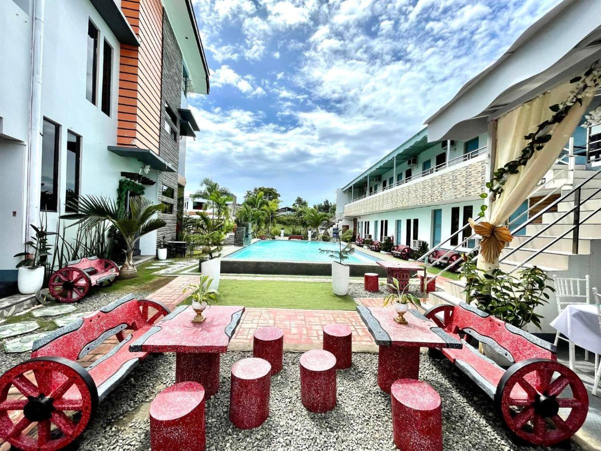 Little Rock Cebu Hotel Lapu-Lapu City Exterior foto