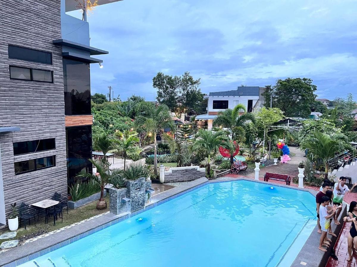 Little Rock Cebu Hotel Lapu-Lapu City Exterior foto
