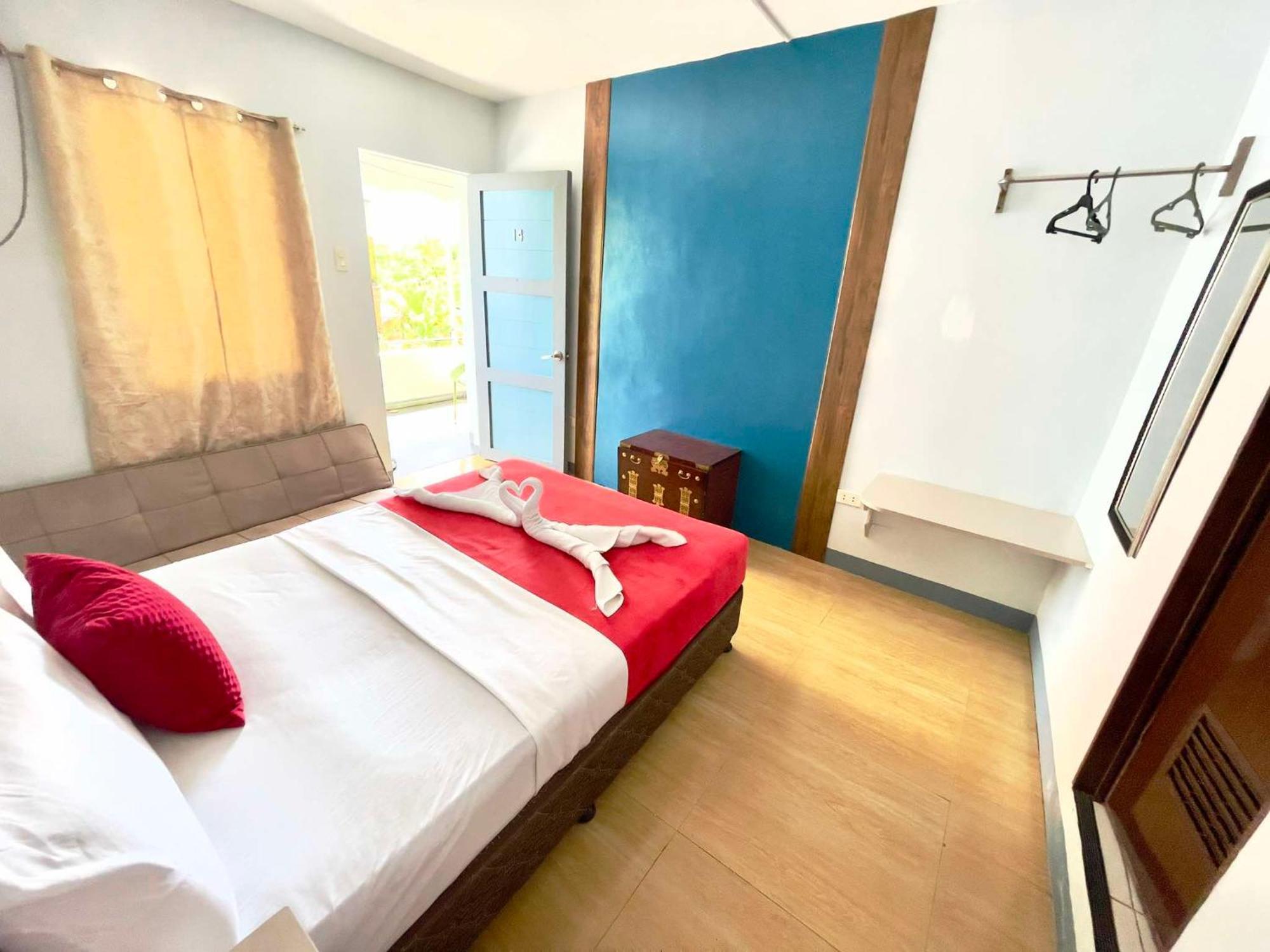 Little Rock Cebu Hotel Lapu-Lapu City Exterior foto